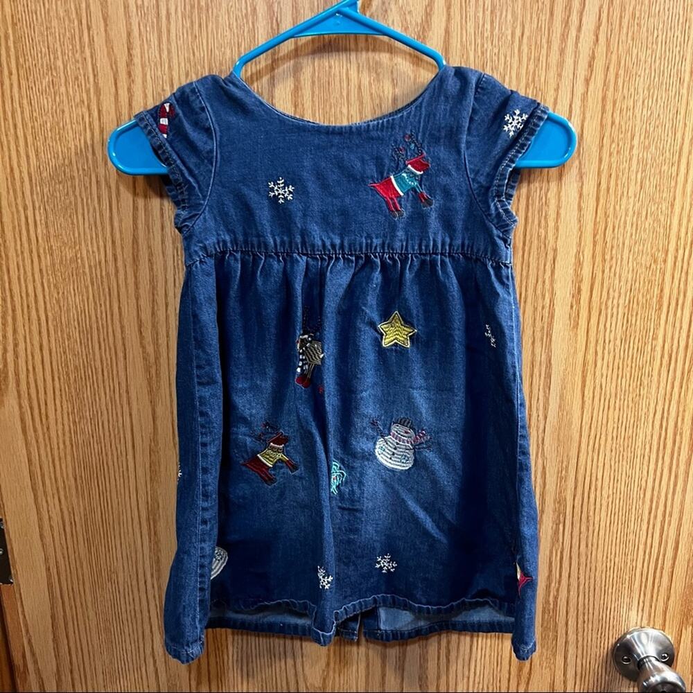 Next UK Girls Size 5 / 6 Embroidered Christmas Jean Dress Reindeer Snowman Trees